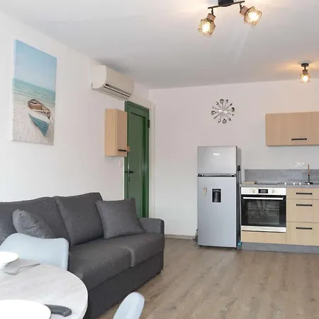 Np070-e3-732, 2 Pieces 1 Chambre, Apartmán *